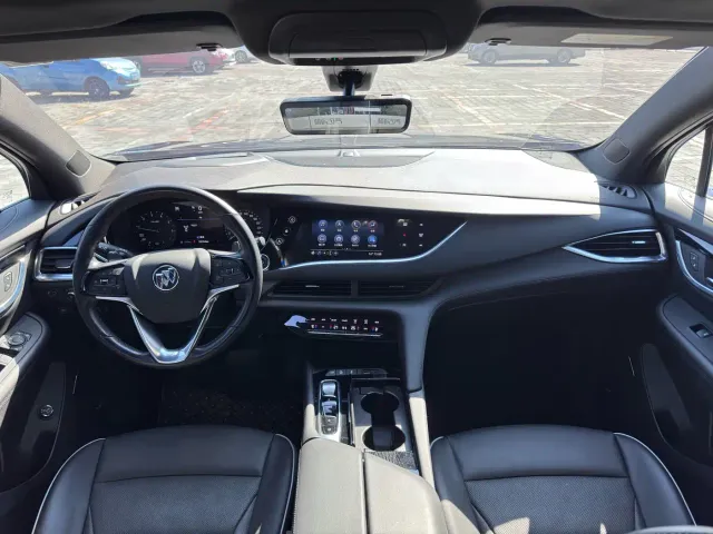 Buick Enclave — Фото автомобиля 9
