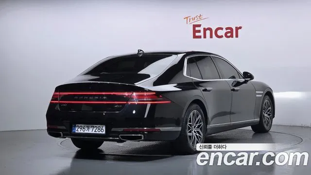Genesis G90 RS4 — Фото автомобиля 2