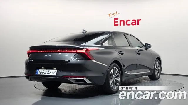 Kia K8 Hybrid — Фото автомобиля 2