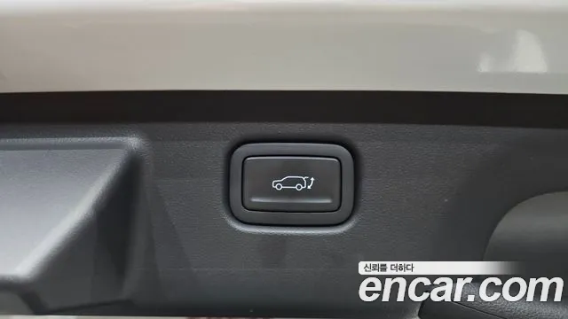 Hyundai Kona — Фото автомобиля 23