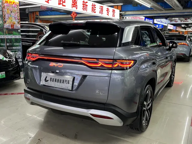 BYD Song L DM-i — Фото автомобиля 6