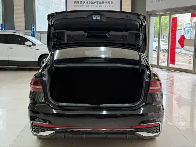 Volkswagen Lavida — Фото автомобиля 23