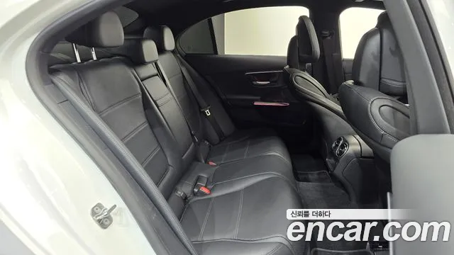 Mercedes-Benz C-Class — Фото автомобиля 11