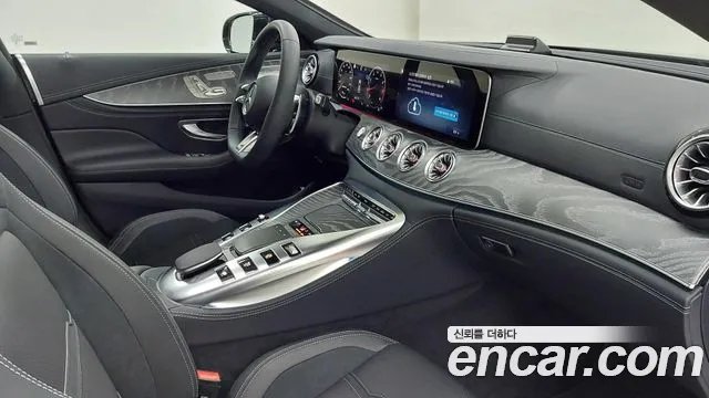 Mercedes-Benz AMG GT 4 двери 43 4MATIC+ — Фото автомобиля 9