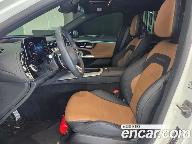 Mercedes-Benz E-Class — Фото автомобиля 11