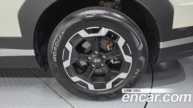 Hyundai Santafe Santa Fe (MX5) Бензин 2.5T 2WD — Фото автомобиля 16