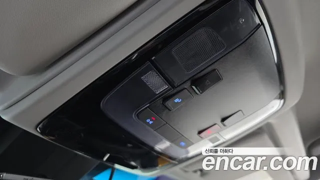 Hyundai Staria Staria — Фото автомобиля 16