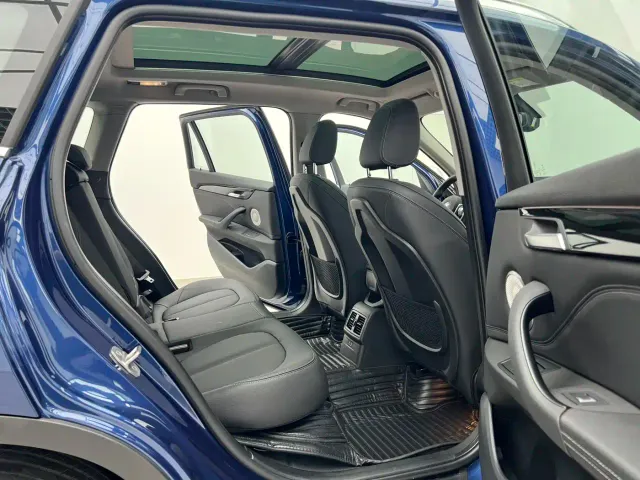 BMW X1 — Фото автомобиля 19