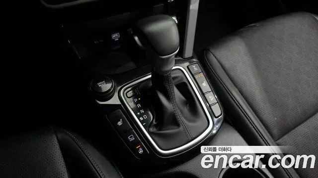 Kia Seltos Seltos Бензин 1.6 Turbo 4WD — Фото автомобиля 6