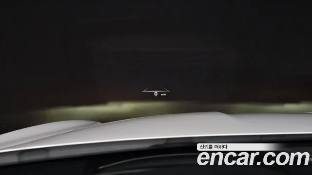 Genesis GV70 2.5T Бензин 2WD — Фото автомобиля 18