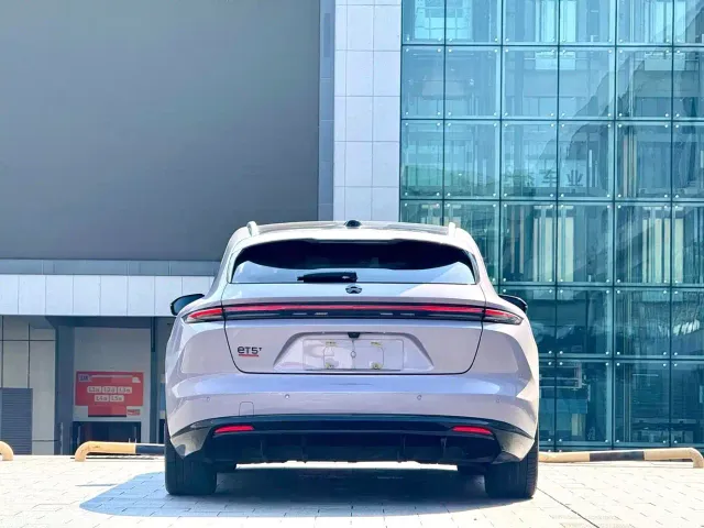 Nio ET5 Touring — Фото автомобиля 5