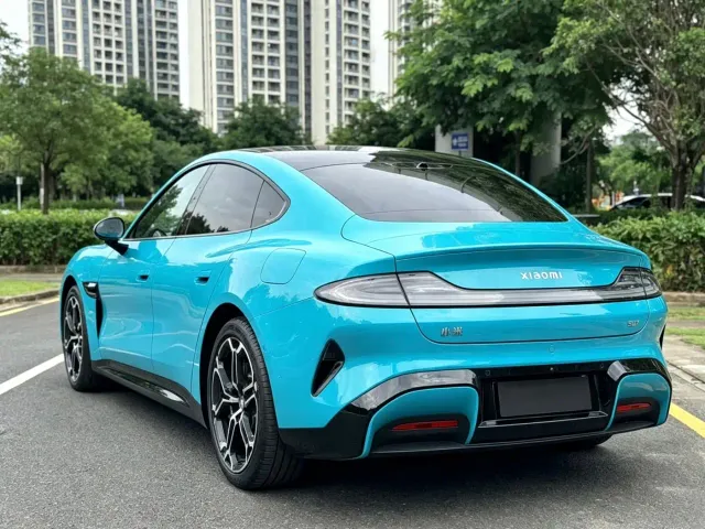 Xiaomi SU7 — Фото автомобиля 3