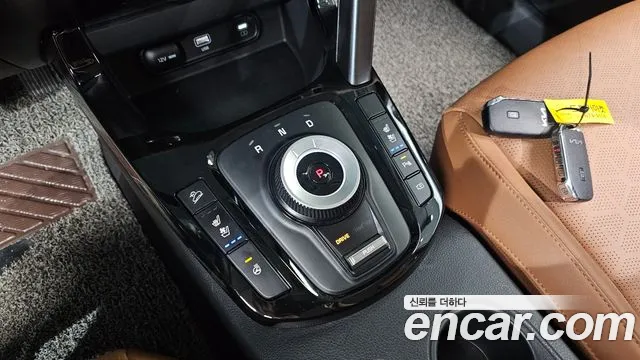 Kia Seltos New — Фото автомобиля 12