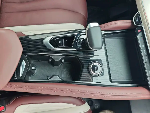 Geely Xingyue L — Фото автомобиля 13
