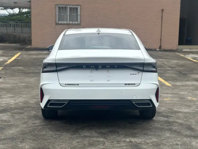 Chery Arrizo 8 — Фото автомобиля 8