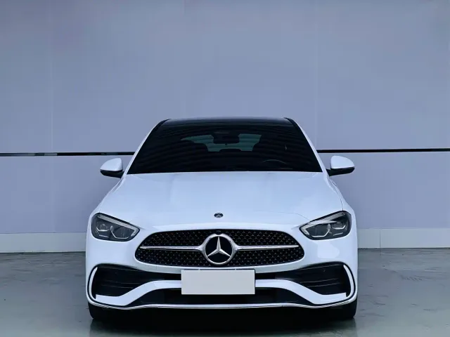 Mercedes-Benz C-Class — Фото автомобиля 2