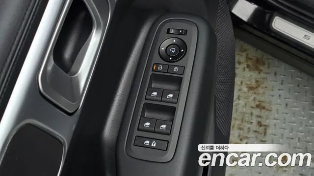 Hyundai Santa Fe MX5 — Фото автомобиля 26
