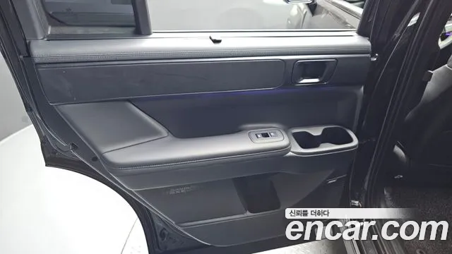 Hyundai Santafe — Фото автомобиля 22