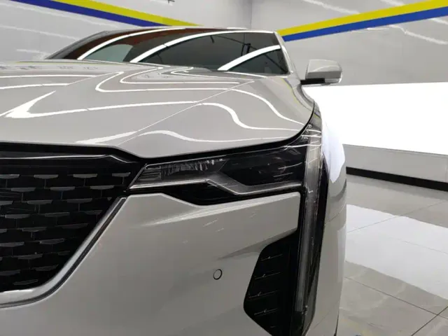 Cadillac CT4 — Фото автомобиля 5