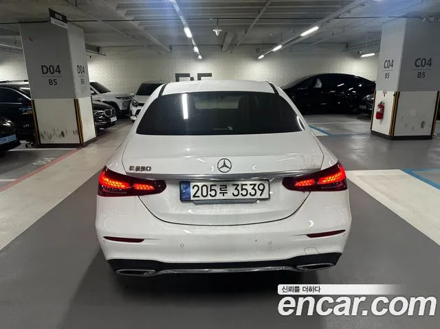 Mercedes-Benz E-Class W213 — Фото автомобиля 4
