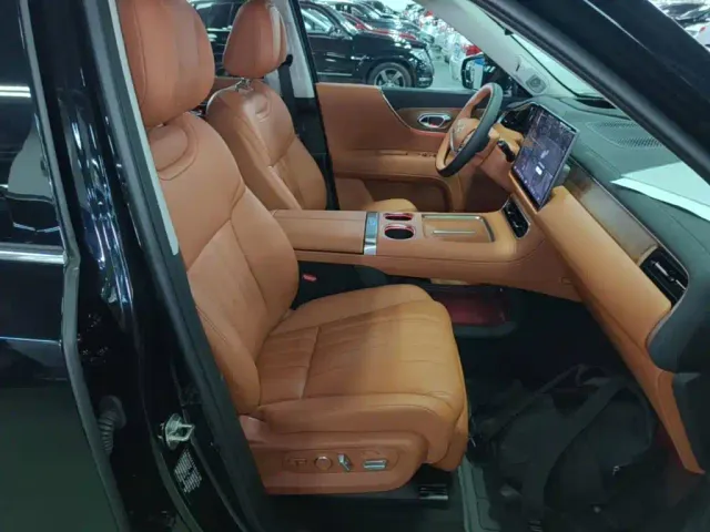 GAC Trumpchi Xiangwang S9 — Фото автомобиля 24