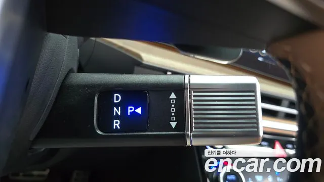 Hyundai Santa Fe MX5 — Фото автомобиля 9