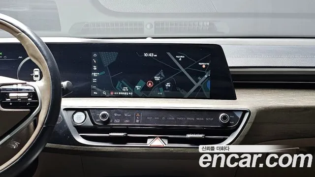 Kia K8 Hybrid — Фото автомобиля 20
