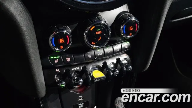 MINI Cooper Cooper Electric — Фото автомобиля 27