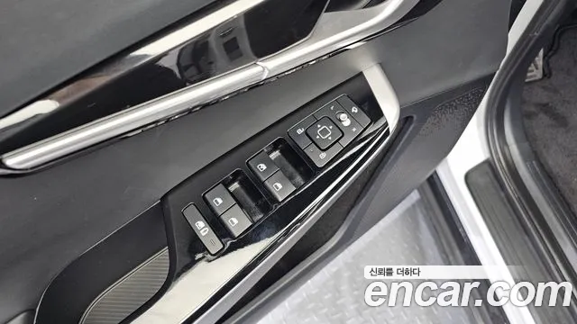 Kia EV6 — Фото автомобиля 13