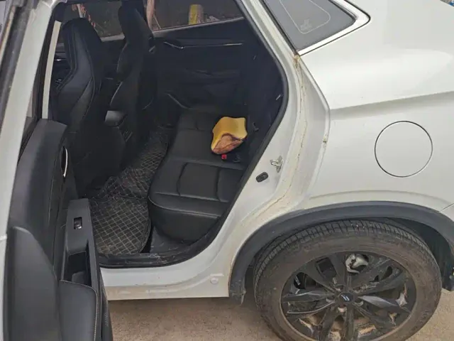 Changan X5 Plus — Фото автомобиля 11