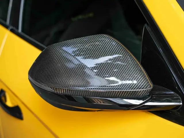 Lamborghini Urus — Фото автомобиля 24