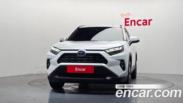 Toyota RAV4 — Фото автомобиля 3