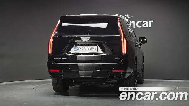 Cadillac Escalade Generation 5 — Фото автомобиля 4