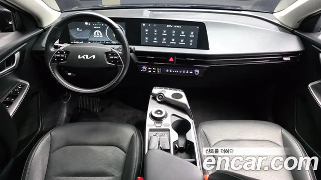 Kia EV6 — Фото автомобиля 6