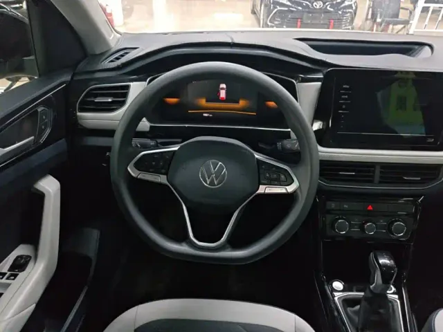Volkswagen Tharu — Фото автомобиля 10