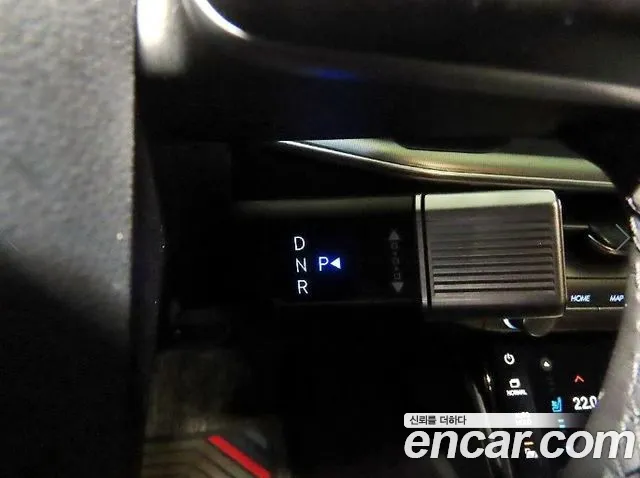 Hyundai Grandeur GN7 — Фото автомобиля 12