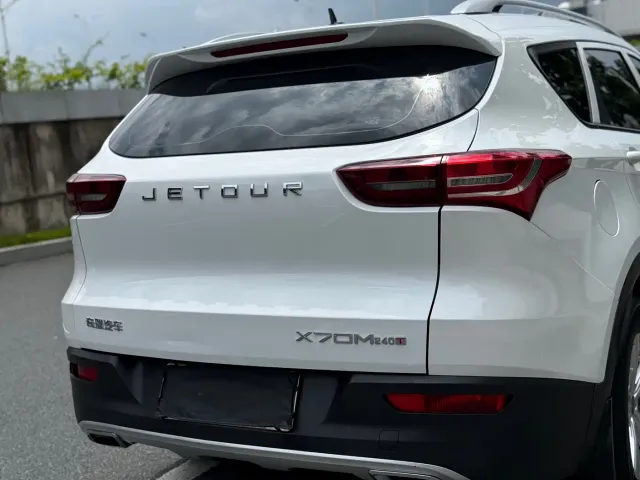 Jetour X70M — Фото автомобиля 8