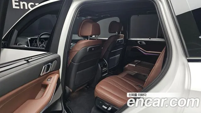 BMW X5 — Фото автомобиля 12