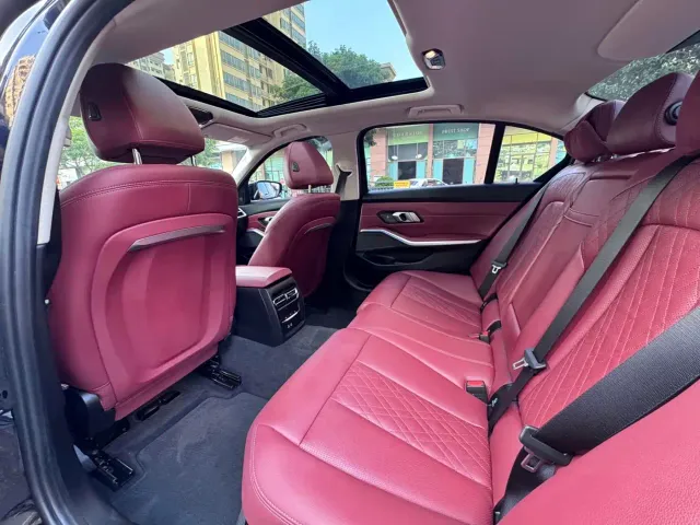 BMW 3 Series — Фото автомобиля 6