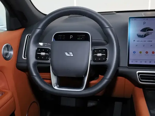 Li Auto L7 — Фото автомобиля 23