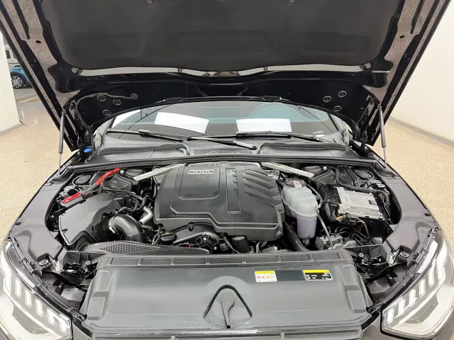 Audi A4L — Фото автомобиля 28