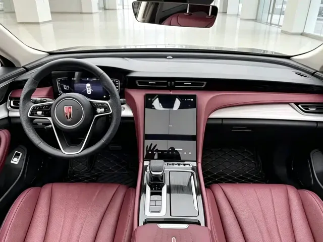 Hongqi H5 — Фото автомобиля 5