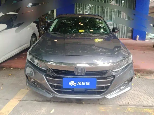 Honda Accord — Фото автомобиля 2