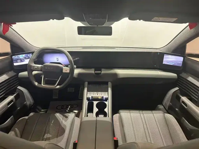 Audi E5 Sportback — Фото автомобиля 8