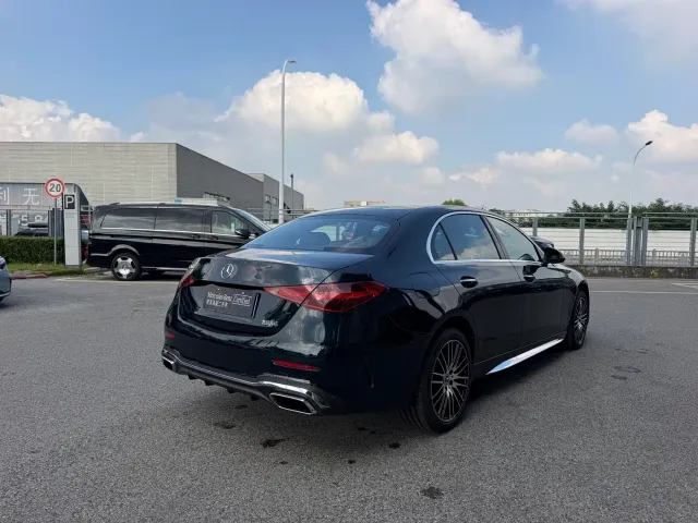 Mercedes-Benz C-Class — Фото автомобиля 12
