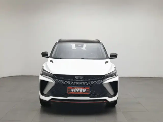 Geely Binyue 2022 Binyue COOL 1.5TD DCT Exciting Power Edition — Фото автомобиля 3