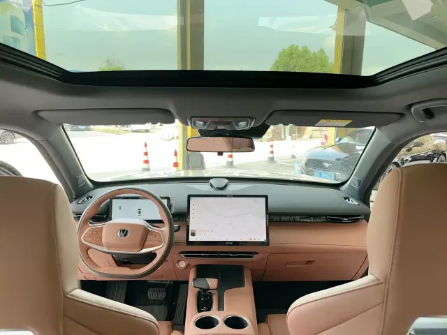 Changan Changan UNI-Z New Energy 2024 Blue Whale Smart Electric iDD 125km Excellence Model — Фото автомобиля 21