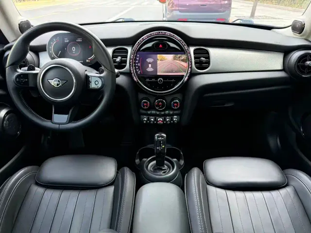 MINI Hatch — Фото автомобиля 5