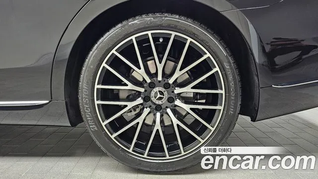 Mercedes-Benz S-Class W223 — Фото автомобиля 6