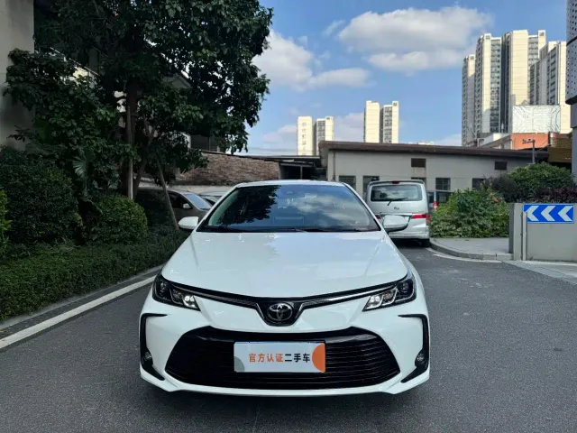 Toyota Corolla — Фото автомобиля 2